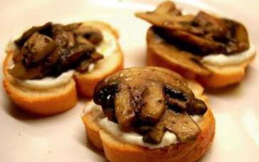 crostini_funghi_champ1